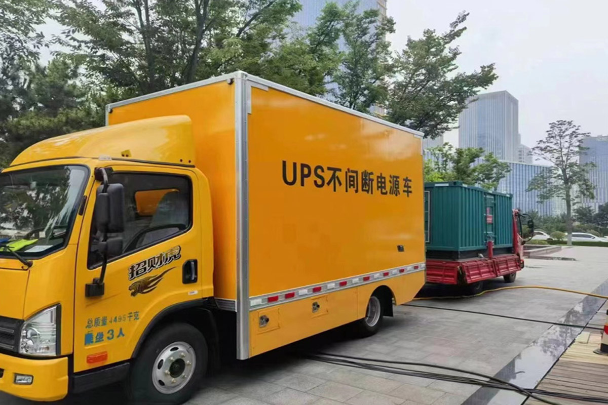 武川发电机租赁施工现场